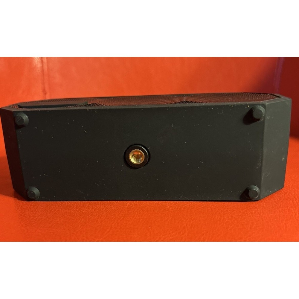 Altec Lansing Bluetooth Speaker - Excellent Condition - Picture 5 of 7